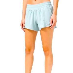 Lululemon Hotty Hot Low Rise Short 2 Tall Hazy Jade